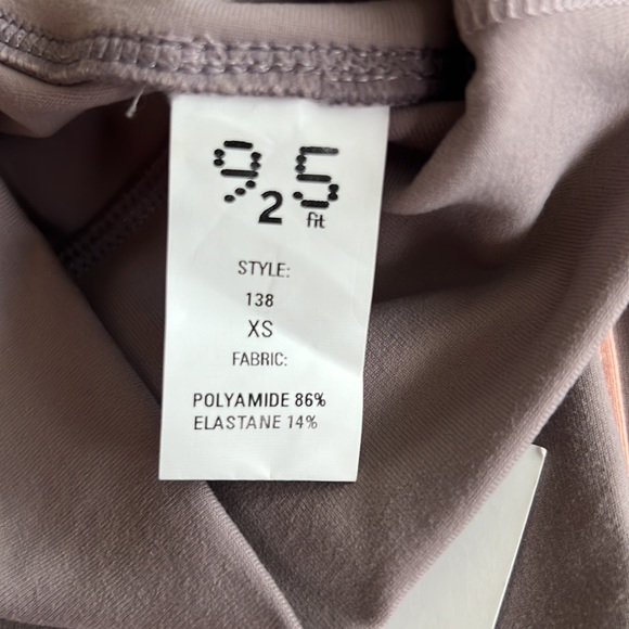 925fit Pastel Rainbow Stripe Leggings - Picture 6 of 7